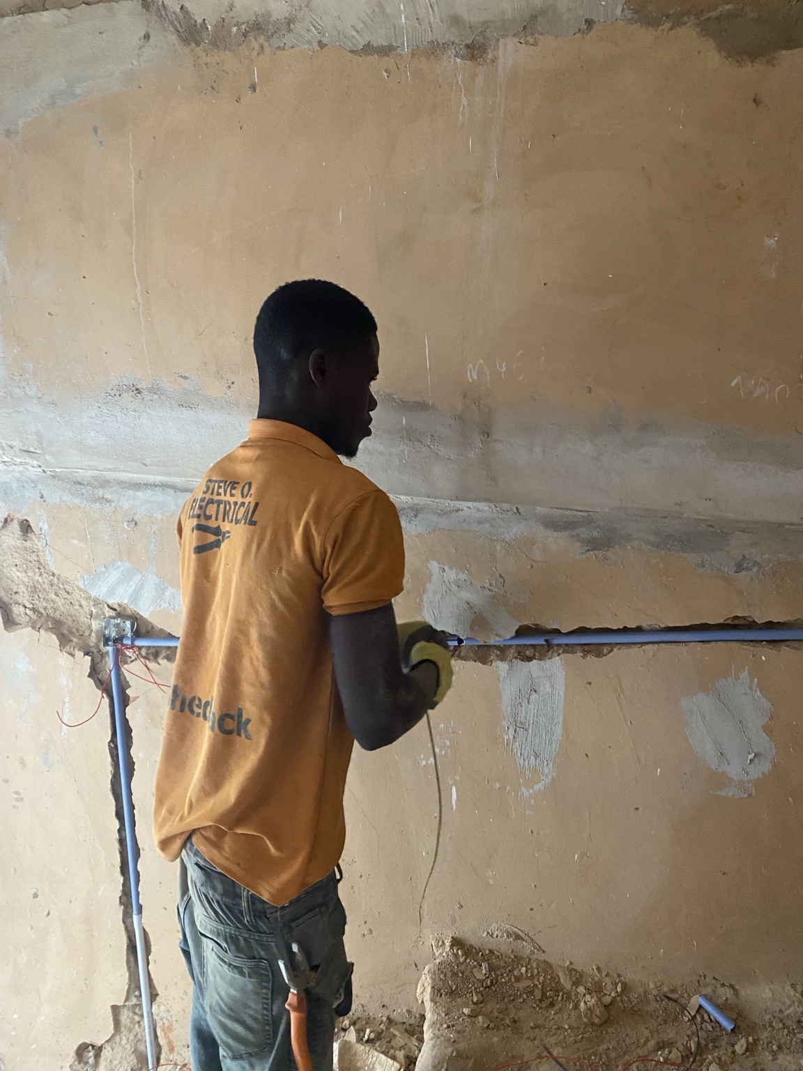 DE DON ELECTRICAL technician working on an electrical installation